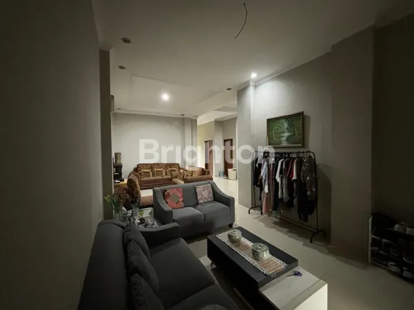 image RUMAH 1,5 LANTAI SIAP HUNI DI CIUMBULEUIT, DEKAT UNIVERSITAS PARAHYANGAN BANDUNG (2)