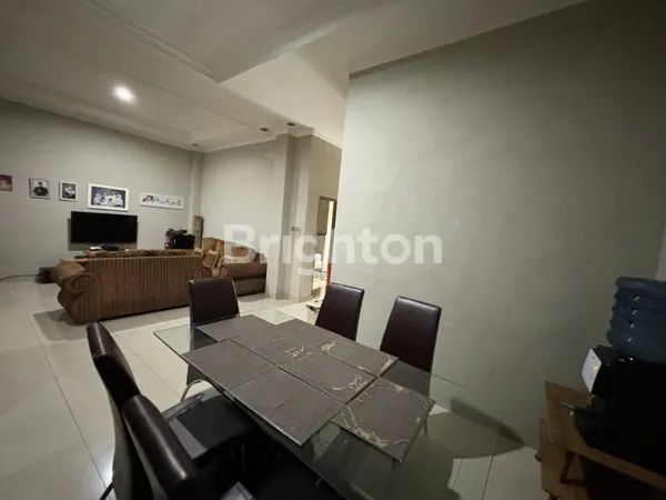 image RUMAH 1,5 LANTAI SIAP HUNI DI CIUMBULEUIT, DEKAT UNIVERSITAS PARAHYANGAN BANDUNG (5)