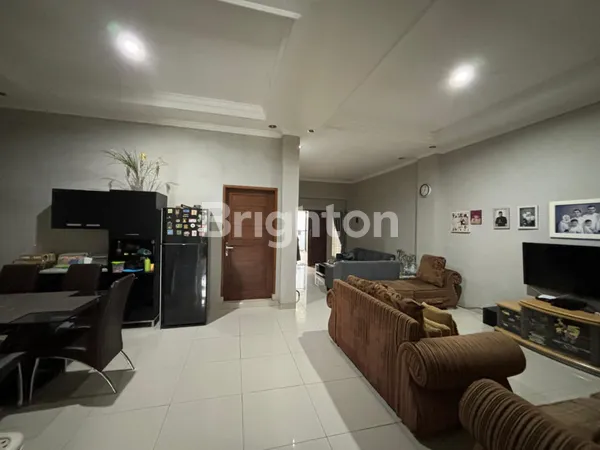 image RUMAH 1,5 LANTAI SIAP HUNI DI CIUMBULEUIT, DEKAT UNIVERSITAS PARAHYANGAN BANDUNG (6)