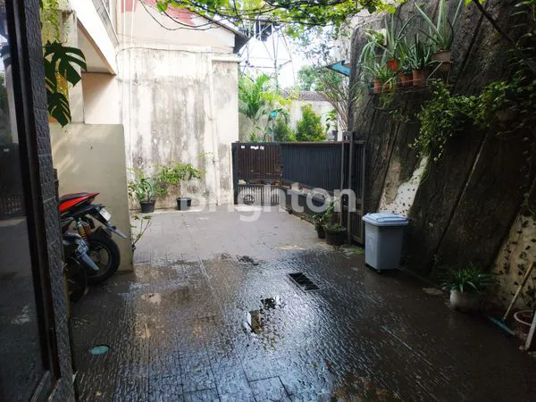 image RUMAH 2 LANTAI PERUMAHAN TAMAN ASRI CILEDUG (2)