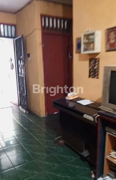 image RUMAH TINGGAL MURAH DI JALAN UTAMA  VILLA  REGENCY TANGERANG  (2)