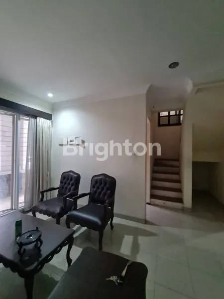 image RUMAH LEGENDA WISATA CIBUBUR (1)