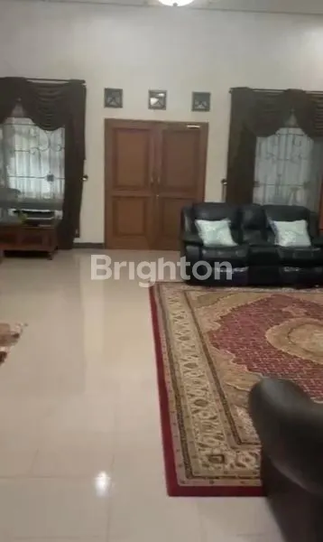 RUMAH MEWAH FULL FUNITURE