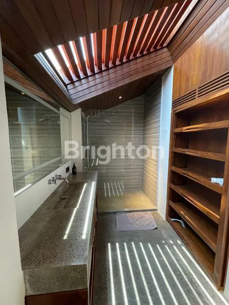 image 1 BR MONTHLY MODERN LUX APARTMENT IN SANUR ONLY 5 MINS WALKING TO THE BEACH (7)