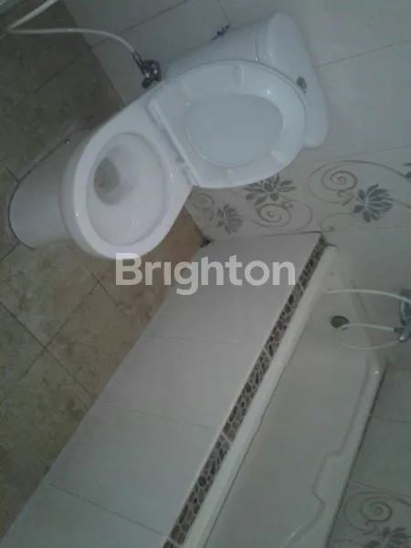 image RUMAH 2 LANTAI YG CANTIK DAN MINIMALIS. COCOK UNTUK RUMAH TINGGAL, KANTOR ATAU RUMAH KOST (6)