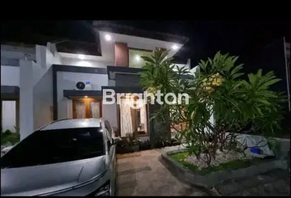 image RUMAH CANTIK FURNISHED SIAP HUNI DI SOLO BARU (1)