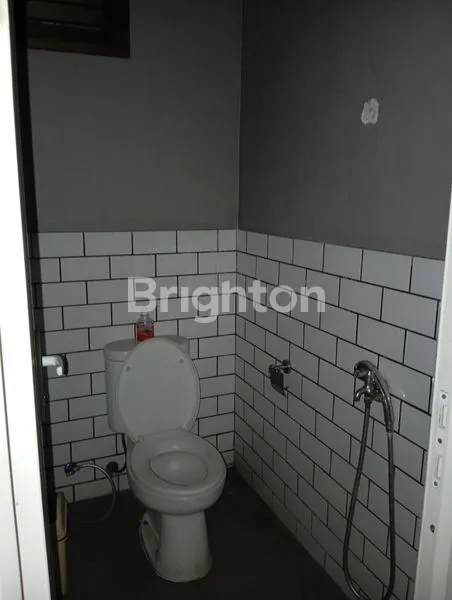 image RUKO GANDENG 2 UNIT PINGGIR JALAN RAYA CIPUTAT, TANGERANG SELATAN (8)