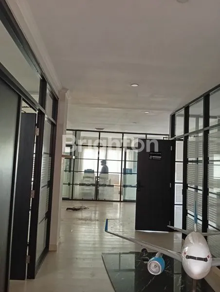 image RUKO GANDENG 2 UNIT PINGGIR JALAN RAYA CIPUTAT, TANGERANG SELATAN (2)