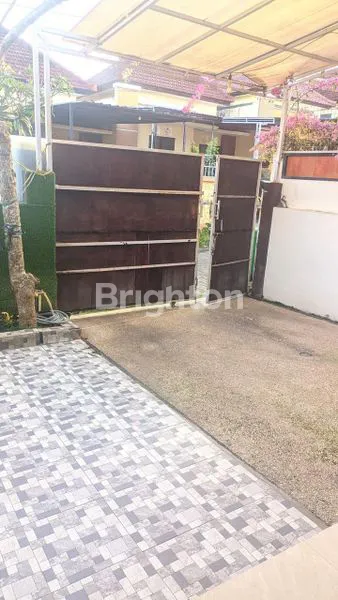 image RUMAH FULLFURNISED EXCLUSIVE SEWA KAMPIALSHM  (1)