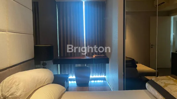 image APARTEMEN 2BR FURNISHED STRATEGIS TRILLIUM SELANGKAH KE PLAZA SURABAYA DEKAT STASIUN GUBENG GRAND CITY TUNJUNGAN  (5)