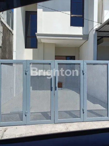 image BARU GRESSS MODERN 2 LANTAI , SIAP HUNI DI MEDOKAN  (1)