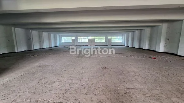 image RUMAH LUAS DAERAH KELAS 1 MAKASSAR (5)