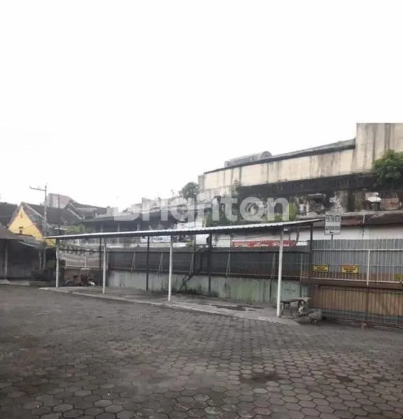 image LAHAN SANGAT STRATEGIS DI MALIOBORO JOGJAKARTA (2)