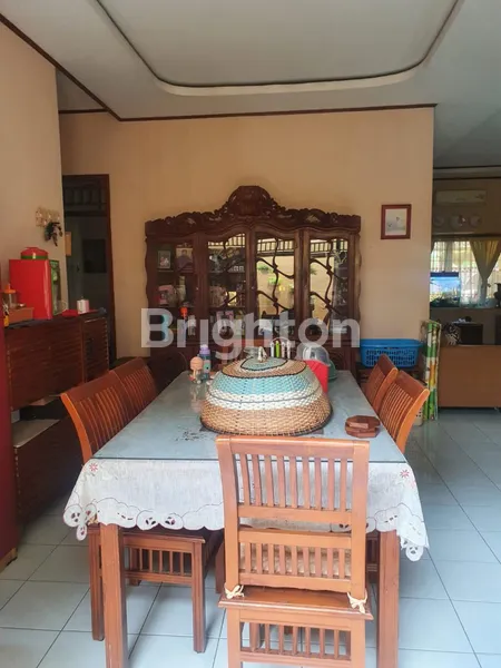 image RUMAH STRATEGIS DALAM KOMPLEK DEKAT STASIUN MRT DAN POOL BUS LEBAK BULUS JAKARTA SELATAN (5)