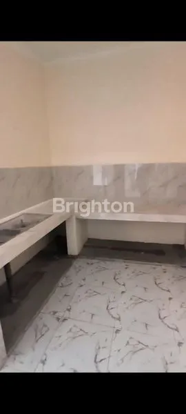 image RUMAH DI KAWASANWISMA PANJARINGAN SARI, SURABAYA (5)