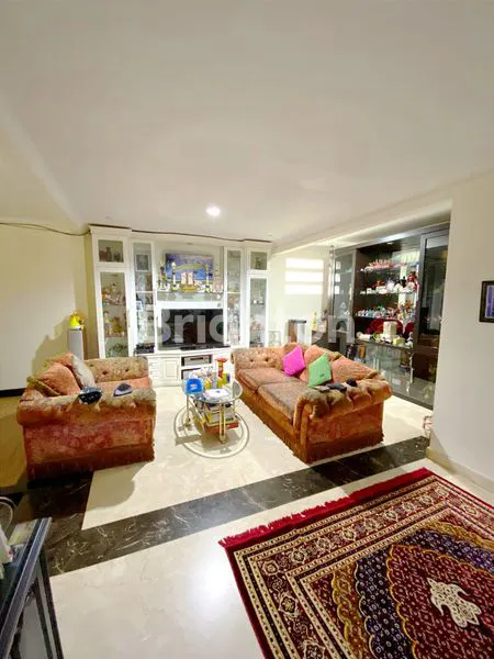 image RUMAH 2 LANTAI FULL FURNISHED AREA WIYUNG, SURABAYA (3)