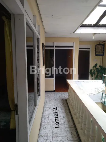 image RUMAH ASRI 2LT LINGKUNGAN TENANG - JL BUNGA (8)