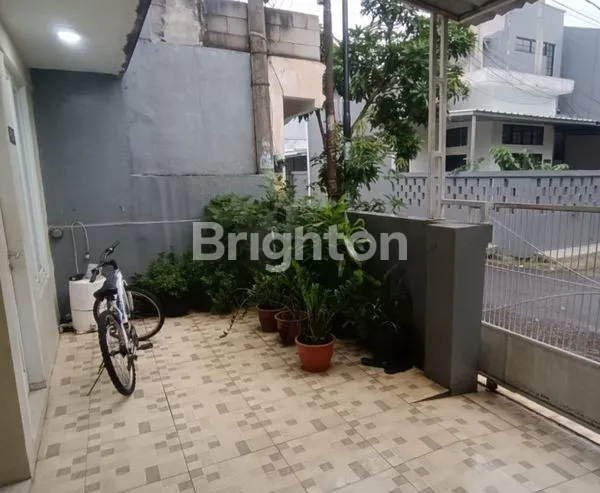 image RUMAH RAPI SIAP HUNI VILLA DAGO TOL, TANGSEL (2)