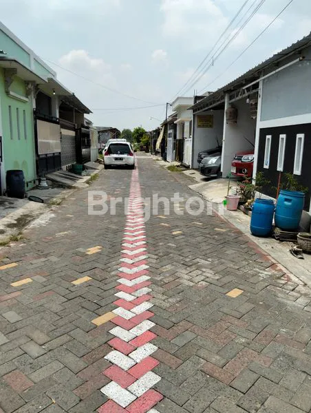 image RUMAH FULL BANGUNAN SIAP PAKAI GRIYA PERMATA BATURSARI (8)