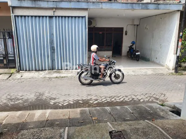image RUMAH SIAP HUNI PEDURUNGAN SEMARANG TIMUR (1)
