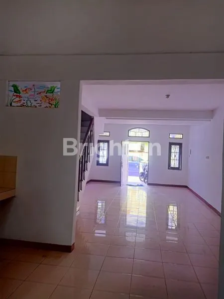 image DISEWAKAN RUMAH 2 LANTAI DI CITRA GARDEN 2 EXT  (1)