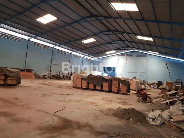 image GUDANG PETEMON TENGAH KOTA SIAP PAKAI (7)