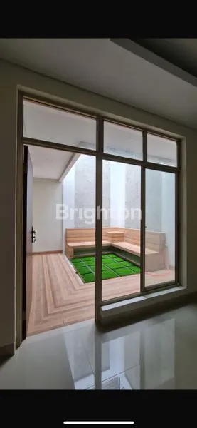 image MODERLAND. TANGERANG. SIAP HUNI (5)