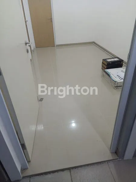 image DIJUAL RUMAH SIAP HUNI TANPA RENOVCLUSTER G PLAMONGAN INDAH (3)