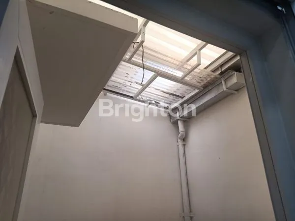 image DIJUAL RUMAH SIAP HUNI TANPA RENOVCLUSTER G PLAMONGAN INDAH (5)