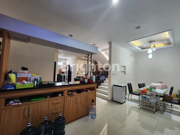 image RUMAH MEWAH CITRA 2 EXT 3 LANTAI FULL FURNISH (6)