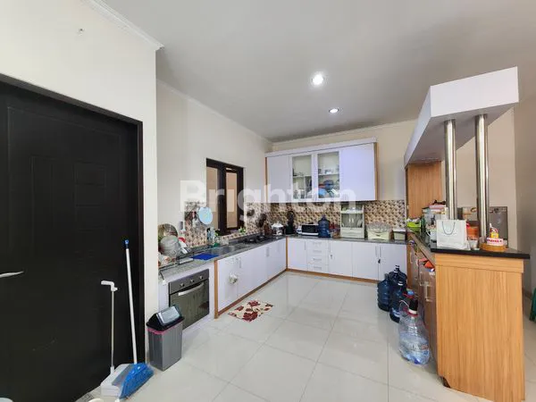 image RUMAH MEWAH CITRA 2 EXT 3 LANTAI FULL FURNISH (7)