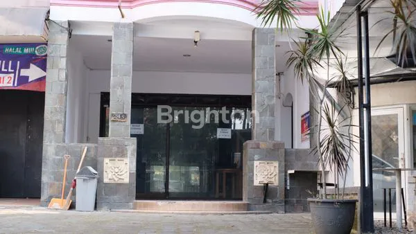 image RUKO DI PUSAT KOTA BANDUNG DI JALAN RAYA A. YANI. SANGAT COCOK UNTUK KANTOR ATAU TEMPAT USAHA (1)