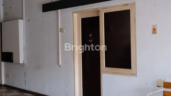 image RUKO DI PUSAT KOTA BANDUNG DI JALAN RAYA A. YANI. SANGAT COCOK UNTUK KANTOR ATAU TEMPAT USAHA (4)