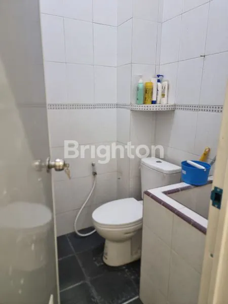 image RUMAH 3 LANTAI JELAMBAR - JAKARTA BARAT (4)