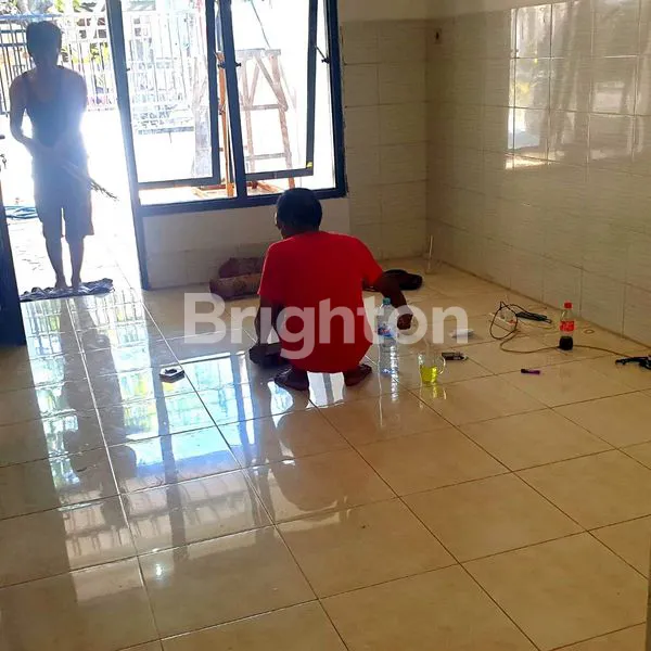 image MURAH POLL, RUMAH SEHARGA NJOP,  SEMEMI, SURABAYA BARAT, JAWA TIMUR (2)