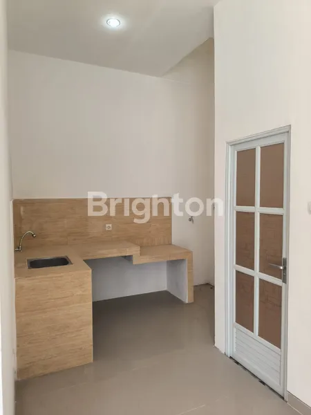 image SIMPANG DARMO, 3 MENIT DARI MALL TERBESAR DI INDONESIA (3)