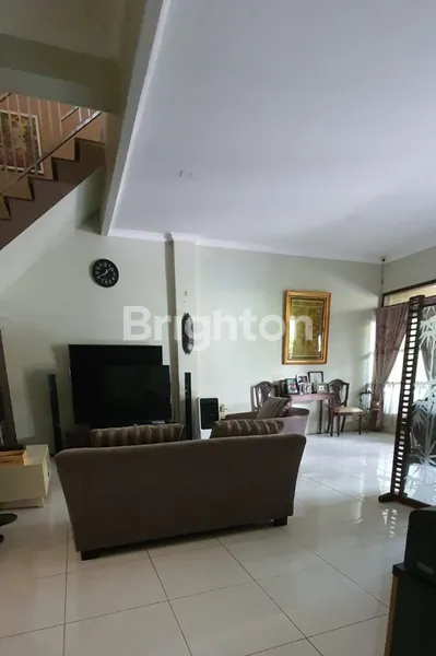 image RUNGKUT SIAP HUNI FURNISH SELANGKAH DARI MERR (6)