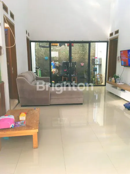 image RUMAH CIPAYUNG JAKARTA TIMUR LUAS 262M² (4)