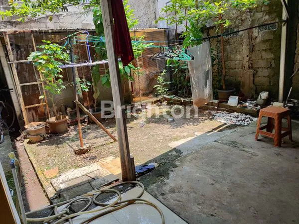 image RUMAH CIPAYUNG JAKARTA TIMUR LUAS 262M² (6)