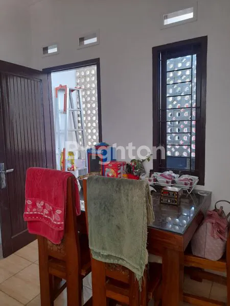 image RUMAH CANTIK SIAP HUNI (4)