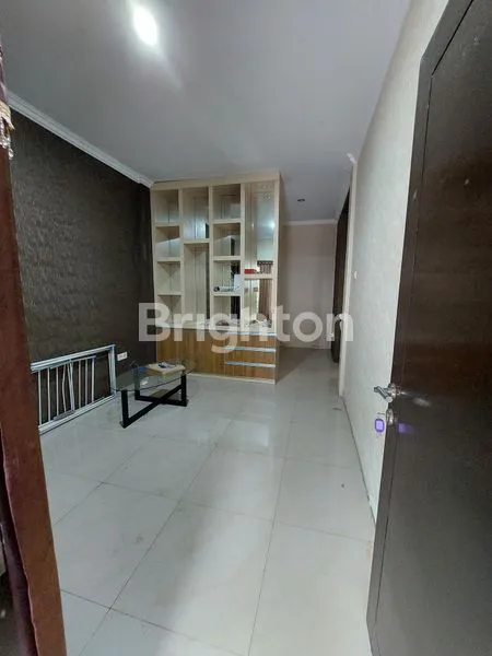 DISEWAKAN RUMAH 2 LANTAI PERUMAHAN GRAND MAHAKAM SAMARINDA