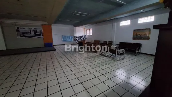 image RUKO STRATEGIS DI PUSAT KOTA MAKASSAR, LT 1600M² (3)