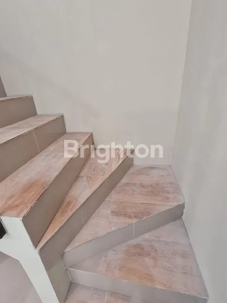 image RUNGKUT ASRI TIMUR, RUMAH BARU, MODEL MINIMALIS (4)