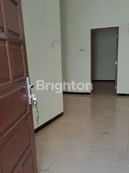 image RUMAH 2 LANTAI TERAWAT STRATEGIS  SELANGKAH KE RAYA KENJERAN DEKAT PAKUWON CITY MALL MULYOSARI ITS UNAIR KAMPUS C MERR GALAXY MALL (4)