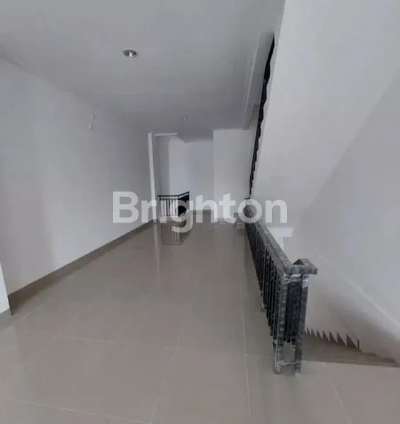 image RUKO LA RIVIERA PIK2 (5)