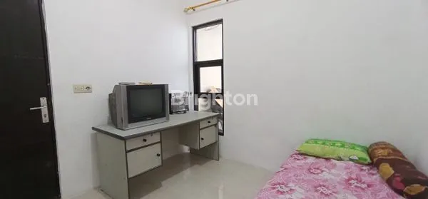 image RUMAH DI SURABAYA BARAT (2)