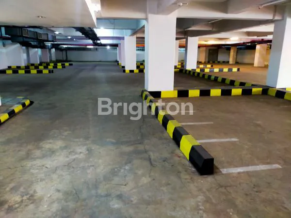 image GEDUNG KANTOR AREA SUDIRMAN SEMANGGI (6)