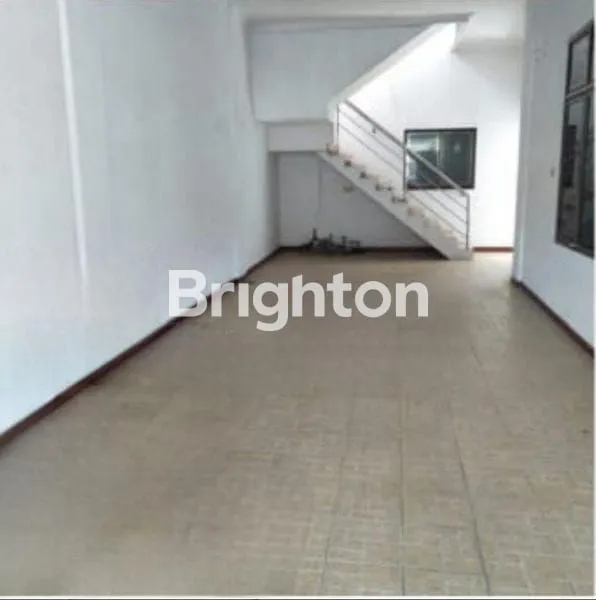 image RUMAH BAGUS TERAWAT DI KENDANGSARI (1)