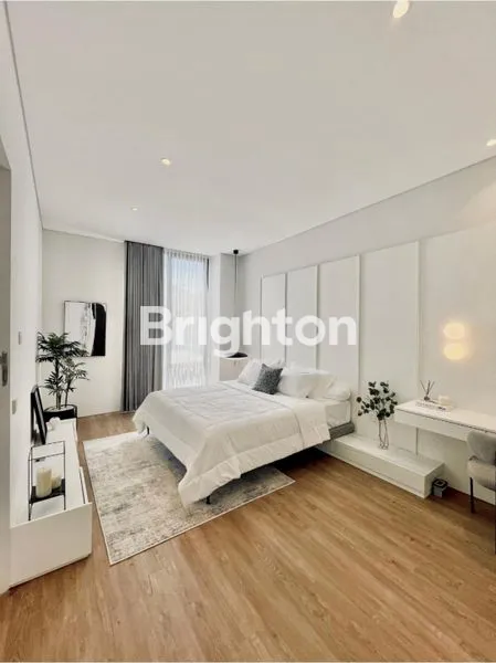 image SUTOREJO. NEW HOUSE. FUTURISTIK FULL FURNITURE. BAWA KOPER SAJA (4)