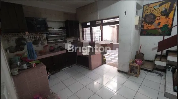 image RUMAH & TOKO HA.SALIM MADIUN (4)